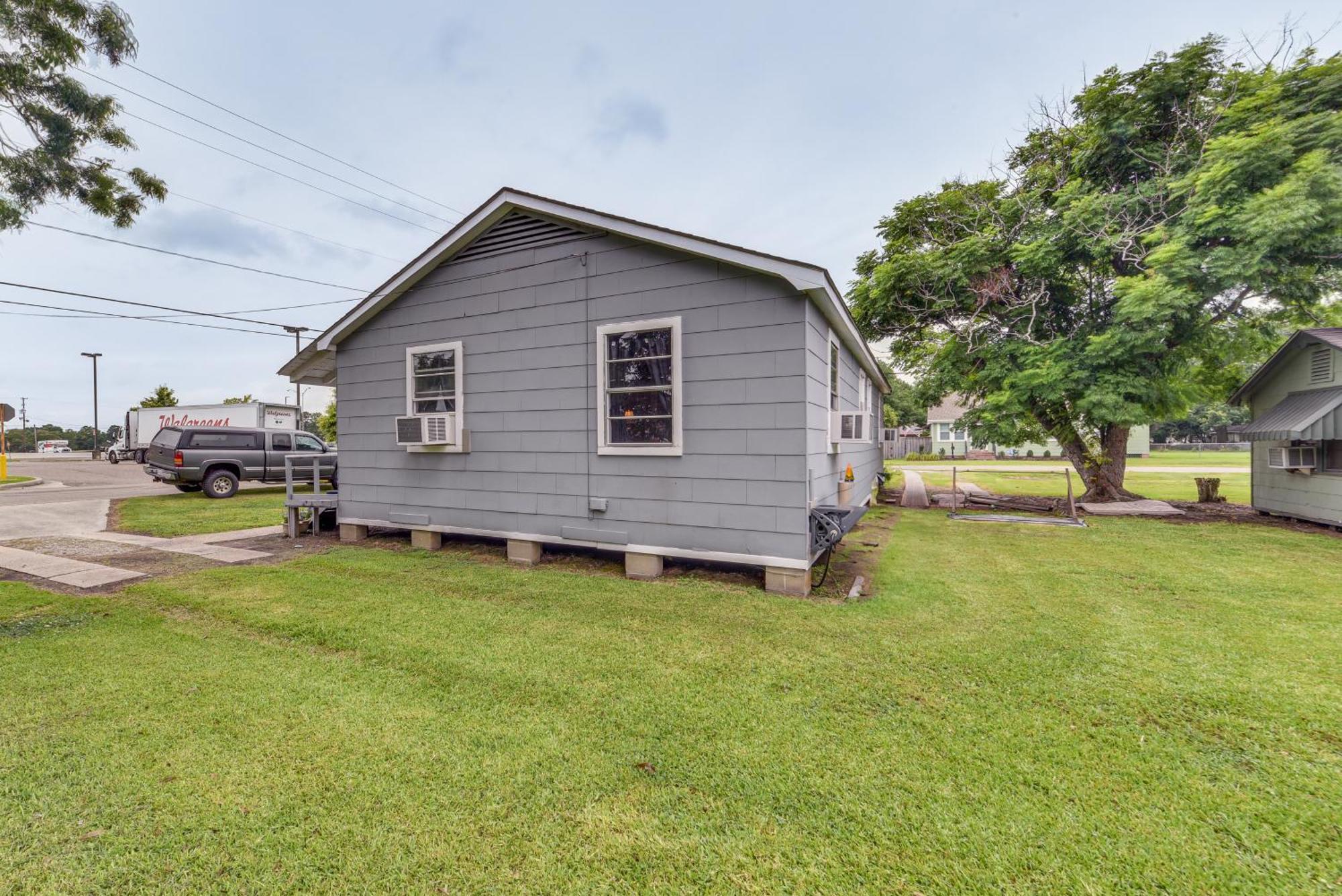 Port Allen Home With Yard About 5 Mi To Lsu! Exterior photo